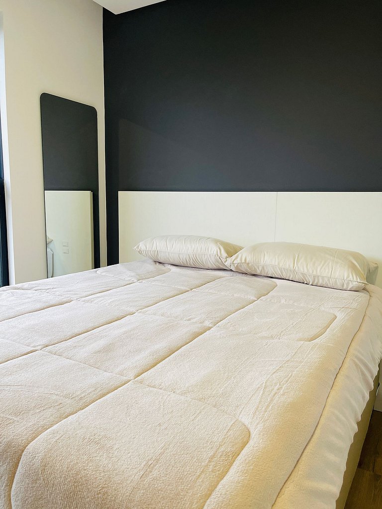 LOFT UP 1309 | Mobiliado | WIFI | Piscina |