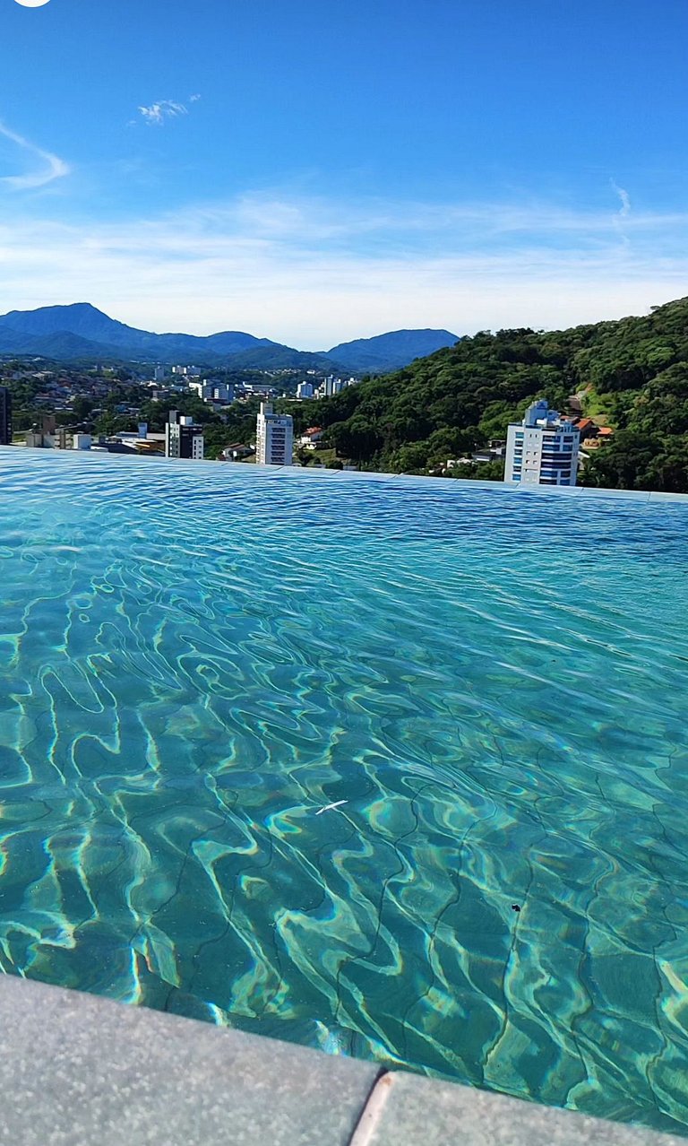 LOFT UP 506 | Mobiliado | WIFI | Piscina | Vaga