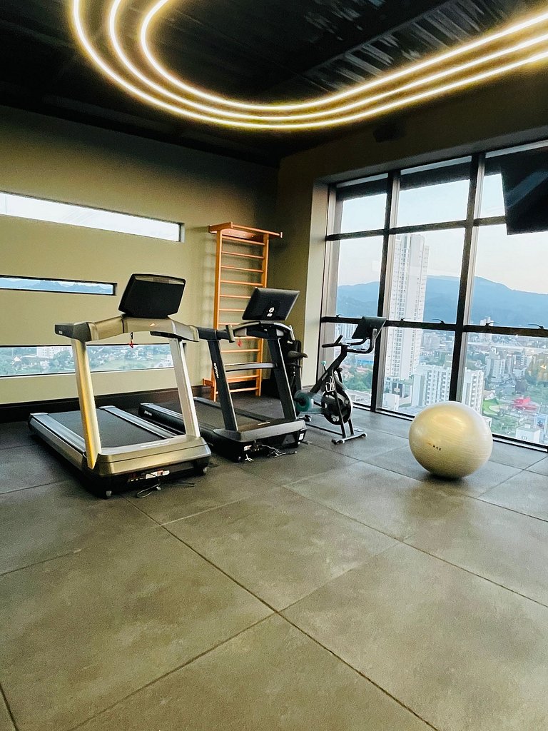 LOFT UP 510 | Mobiliado | WIFI | Piscina | Vaga