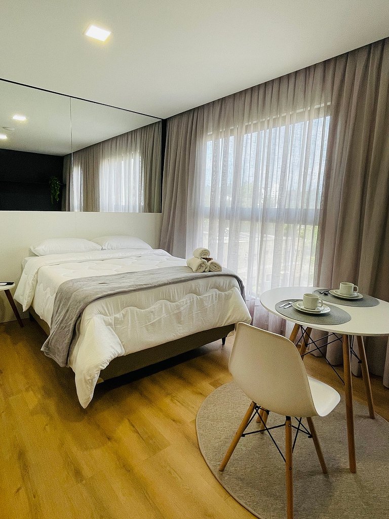 LOFT UP 510 | Mobiliado | WIFI | Piscina | Vaga