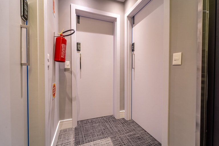 UP 401 | Mobiliado | WIFI | Piscina | Vaga