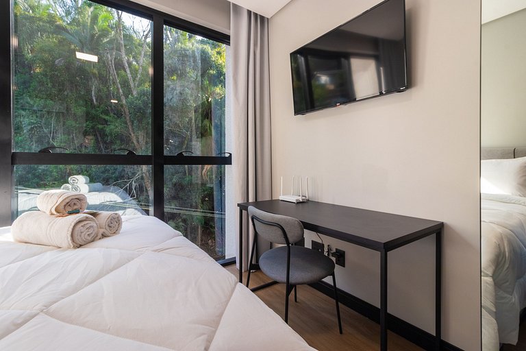 Loft 401 ao lado da Vila Germânica com Vaga