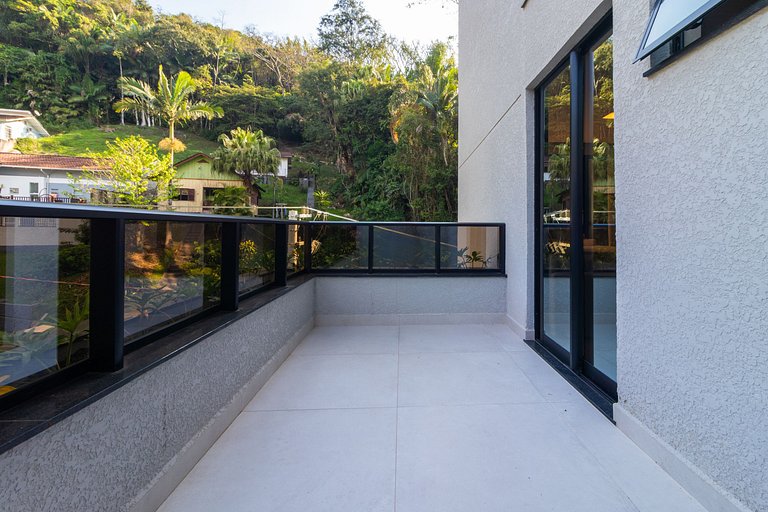 Loft 401 ao lado da Vila Germânica com Vaga