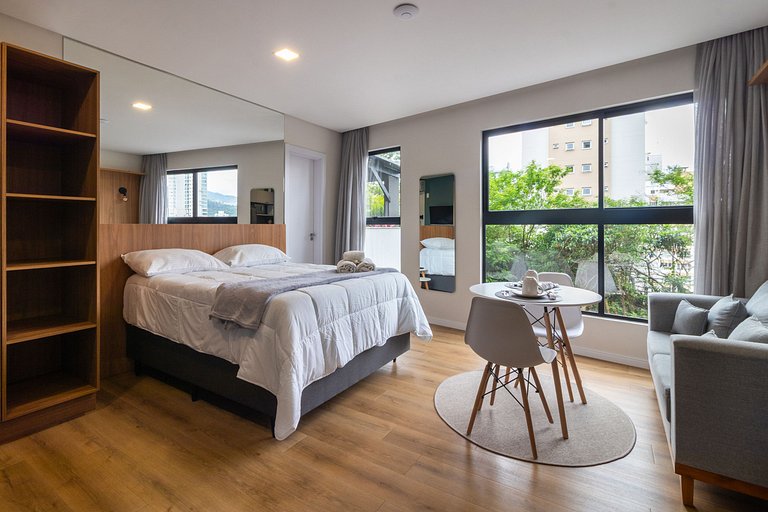 UP 210 Mobiliado | WIFI | Piscina | Academia