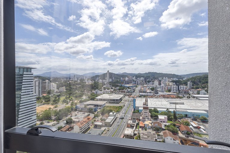 NOVO Loft 2001 • Piscina/Academia/Vaga