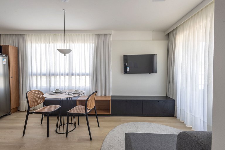 LINDO Loft 311 • Piscina/Academia/Vaga