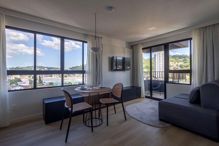 LINDO Loft 311 • Piscina/Academia/Vaga