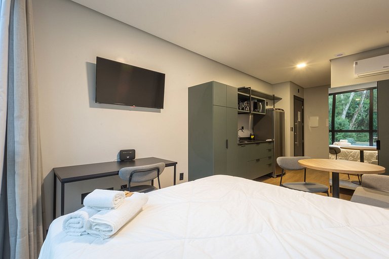 Loft 501 ao lado da Vila Germânica com Vaga