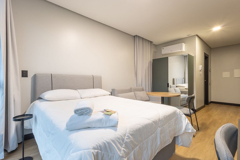 Loft 710 ao lado da Vila Germânica com Vaga