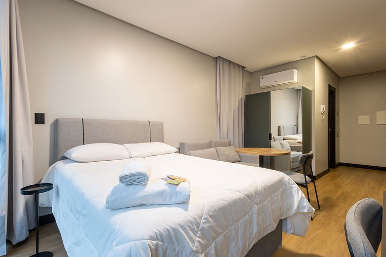 Loft 710 ao lado da Vila Germânica com Vaga