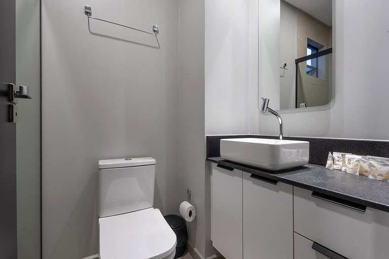 Loft 710 ao lado da Vila Germânica com Vaga
