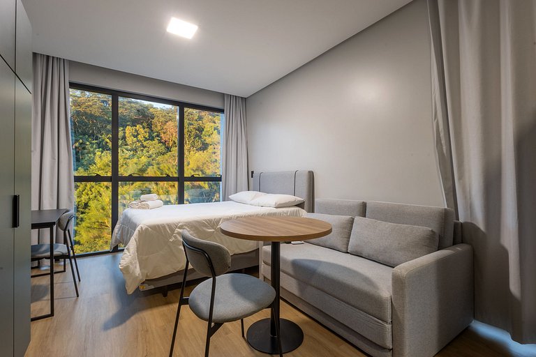 Loft 710 ao lado da Vila Germânica com Vaga