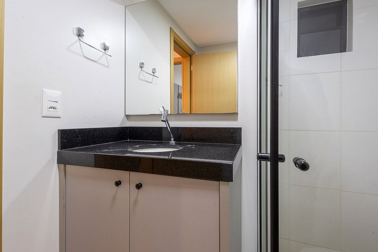 413 Excelente Apto próx. a Vila Germânica c/ vaga
