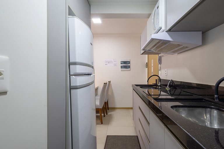 413 Excelente Apto próx. a Vila Germânica c/ vaga