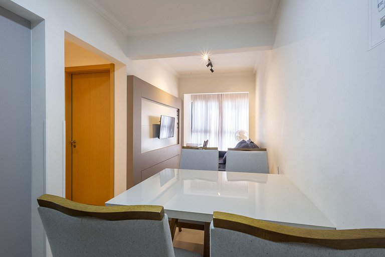 413 Excelente Apto próx. a Vila Germânica c/ vaga