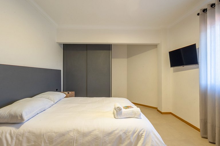 903 Excelente Apto próx. a Vila Germânica c/ vaga