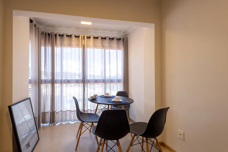 903 Excelente Apto próx. a Vila Germânica c/ vaga