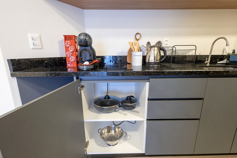 903 Excelente Apto próx. a Vila Germânica c/ vaga