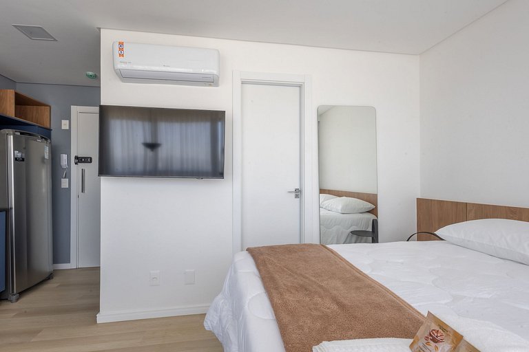 LINDO Loft 2004 • Piscina/Academia/Vaga