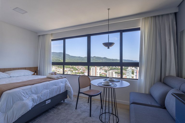 LINDO Loft 2004 • Piscina/Academia/Vaga